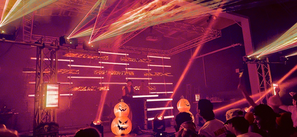 UQTR Halloween 2025 AESCA GnuckSquad Stage