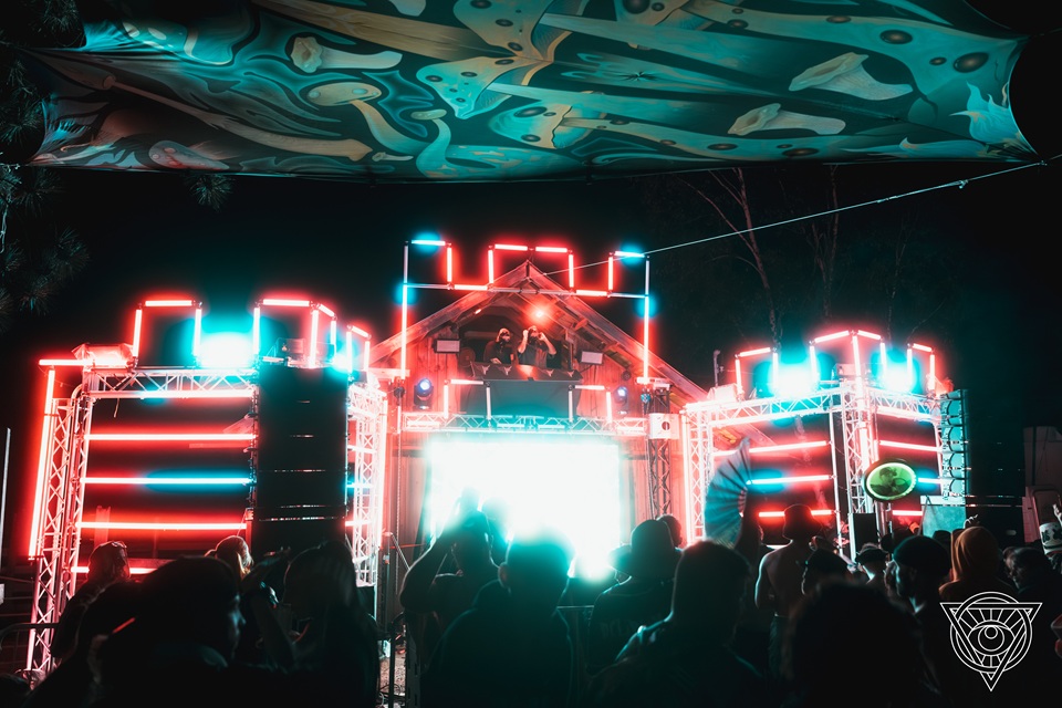 Delirium 2026 gnucksquad stage